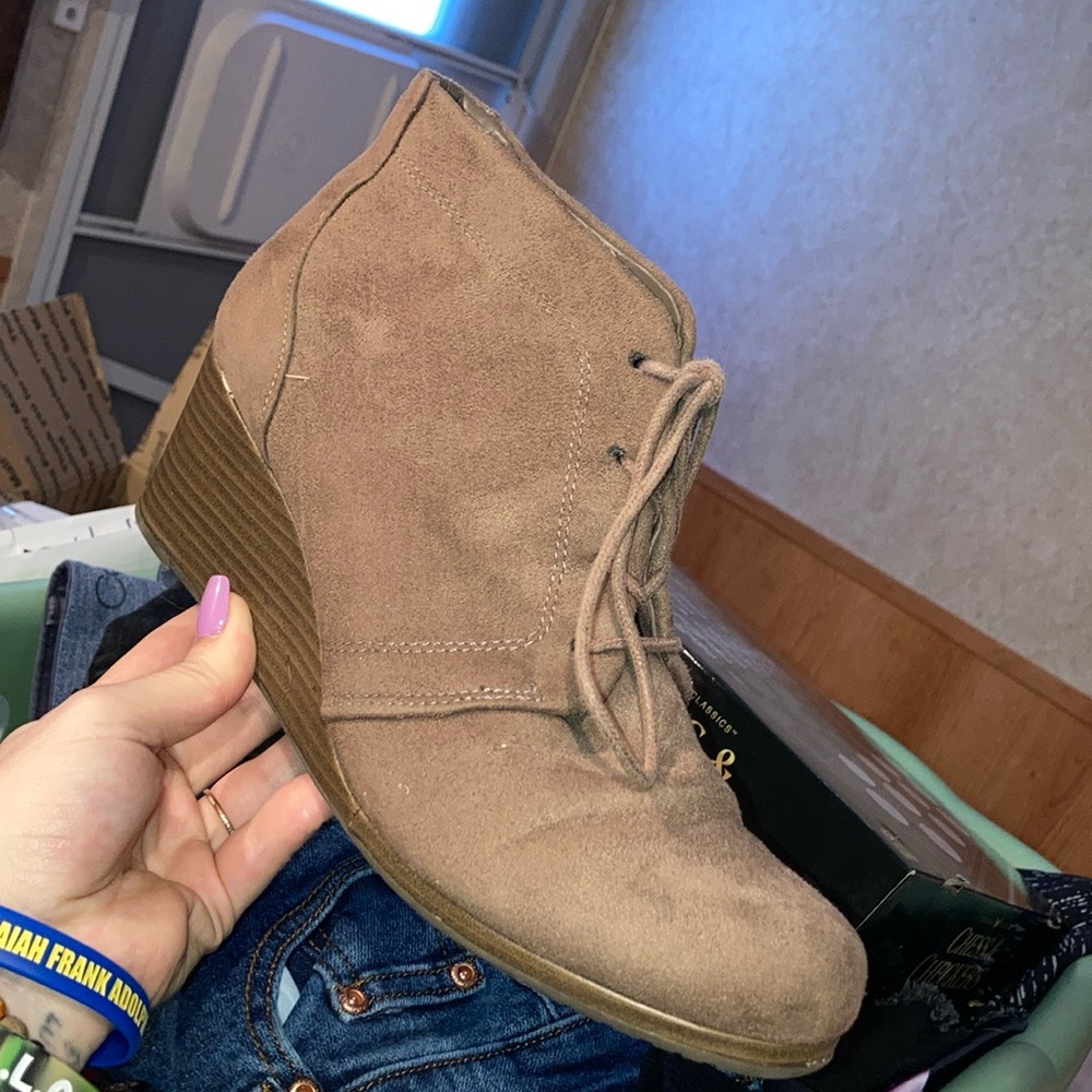 Brown Dr. Scholl’s heels